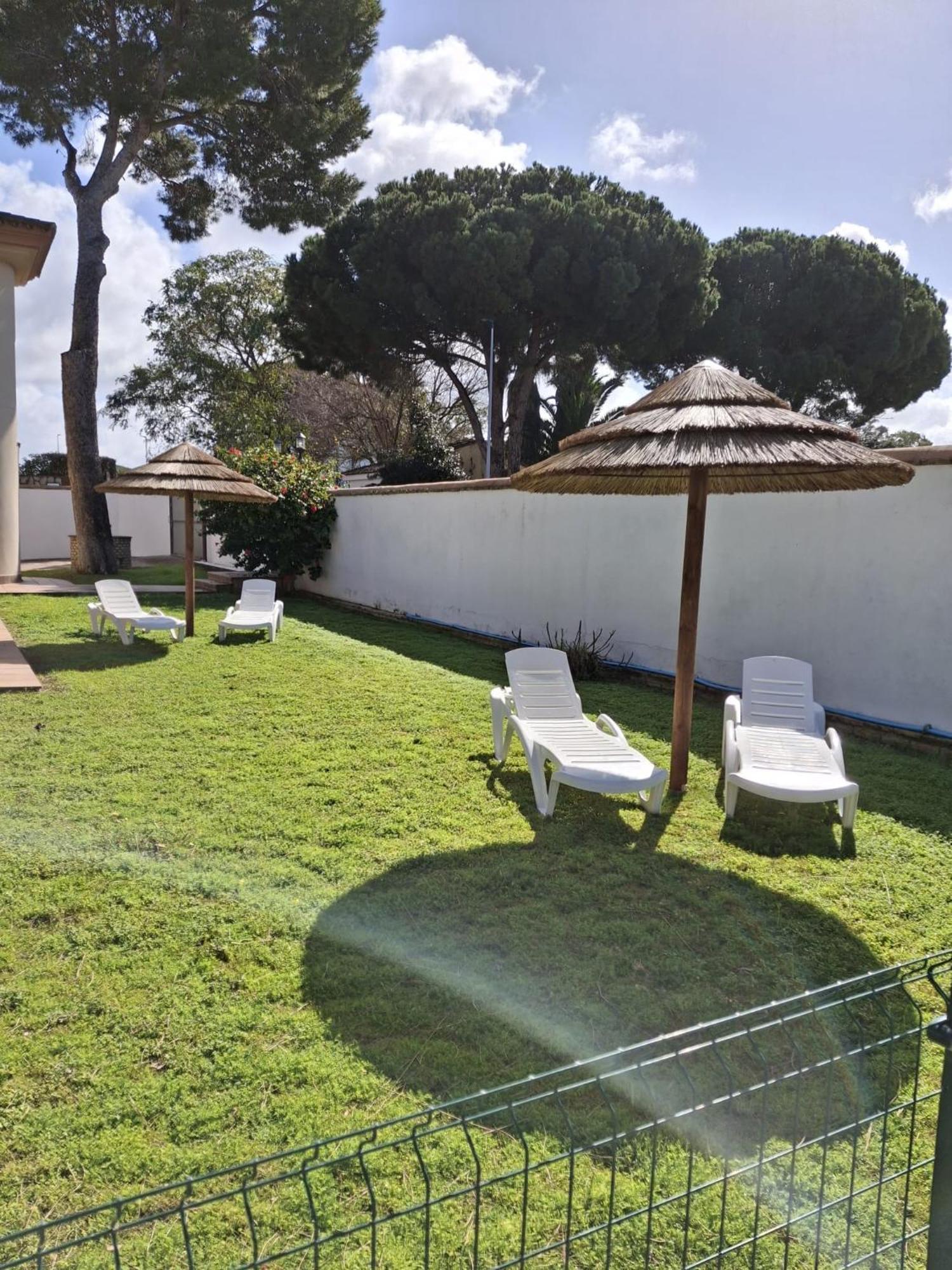 Moderno Y Amplio Chalet, Con Piscina Privada Chiclana de la Frontera Exterior photo